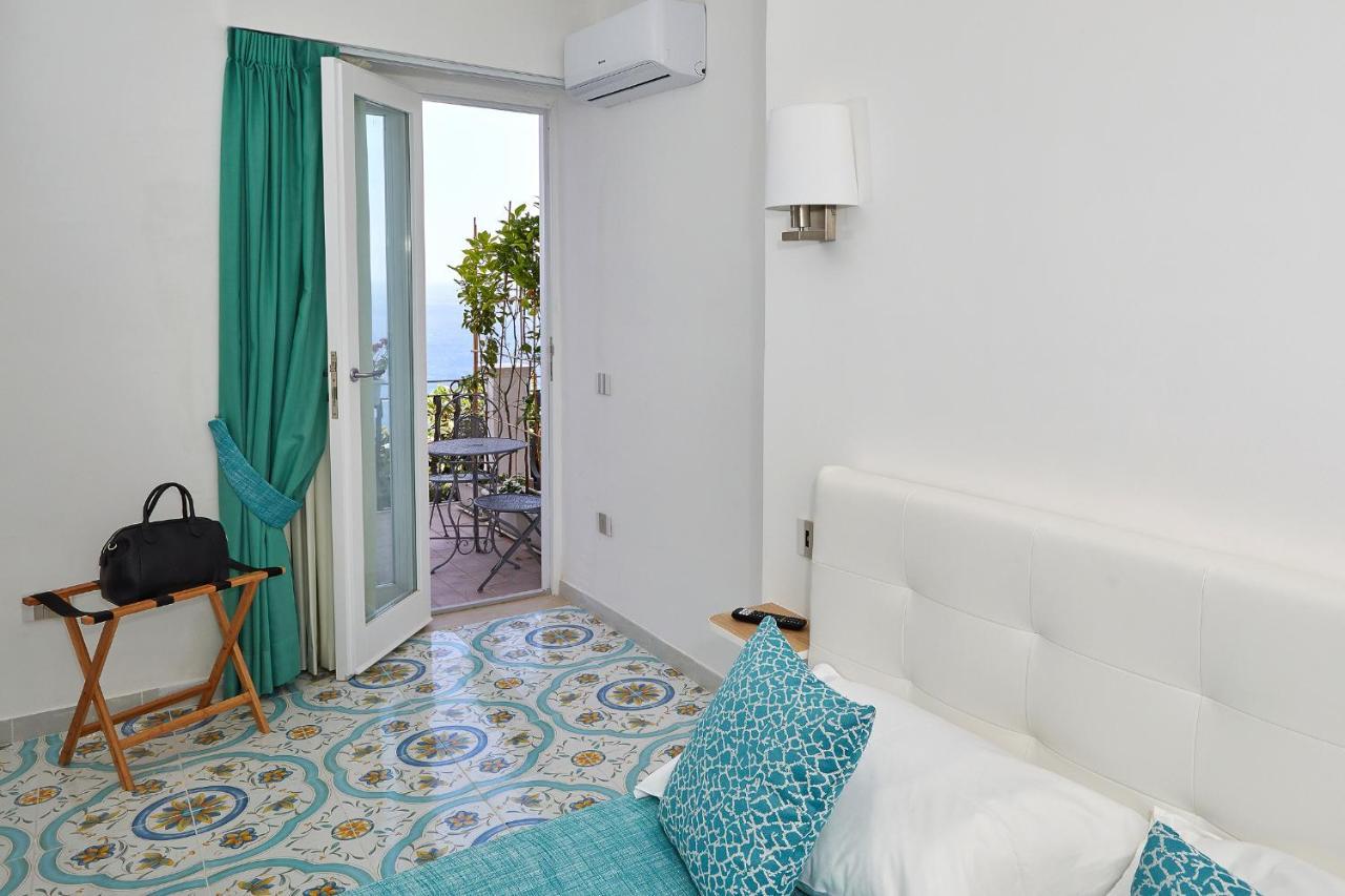 Malafemmena Guest House كابري المظهر الخارجي الصورة
