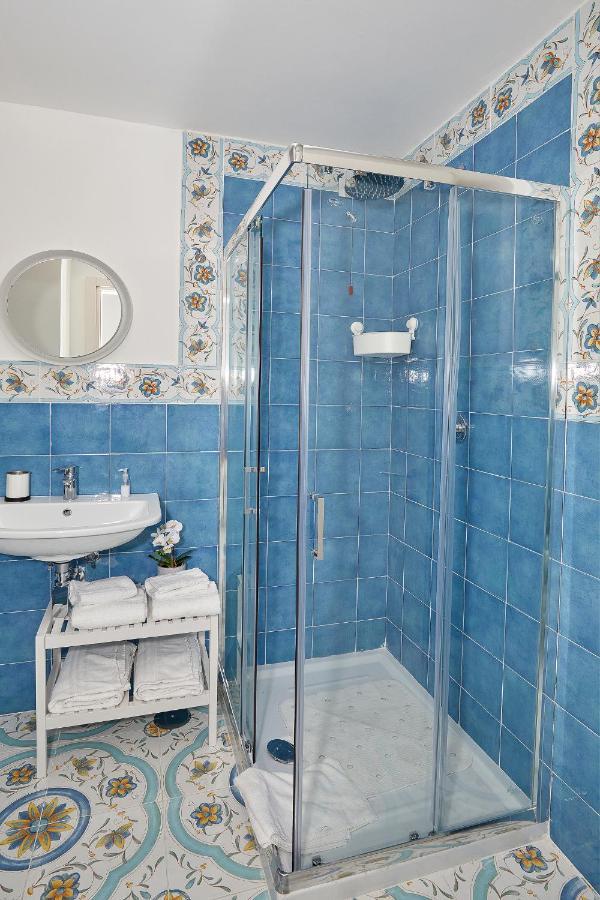 Malafemmena Guest House كابري المظهر الخارجي الصورة